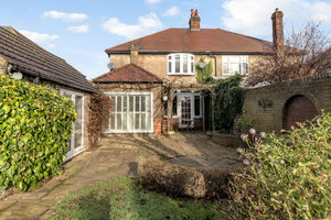 Photo 9- click for photo gallery